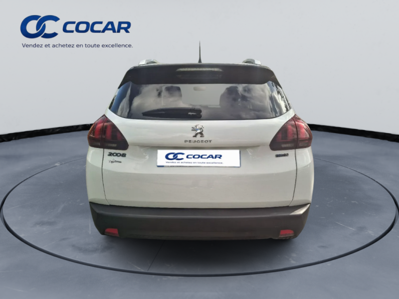 PEUGEOT 2008 1.2 PURETECH 82CH STYLE