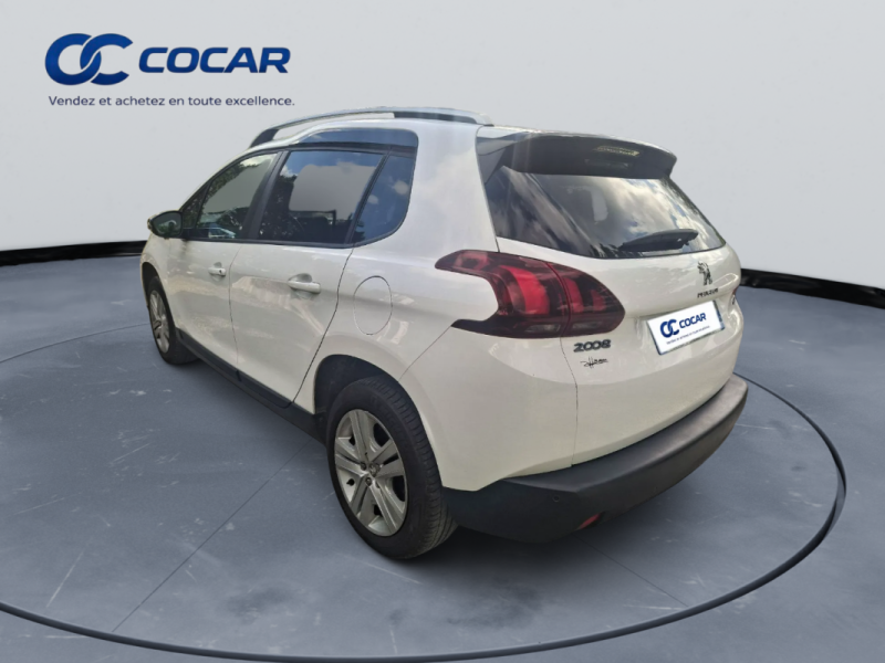 PEUGEOT 2008 1.2 PURETECH 82CH STYLE