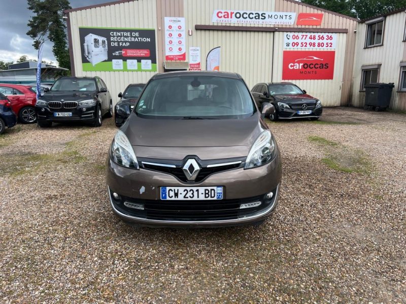 RENAULT GRAND SCENIC 1.5 dCi 110 ch Confort 7PL