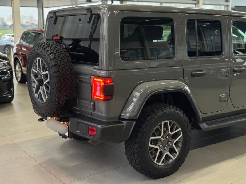 JEEP WRANGLER Unlimited 4xe 381ch / Attelage / Alpine Premium / Caméra / Sahara