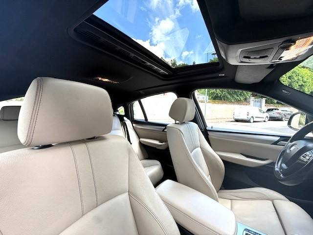 B.M.W. X4 XDRIVE30DA 258CH PACK M / TOIT OUVRANT  2015