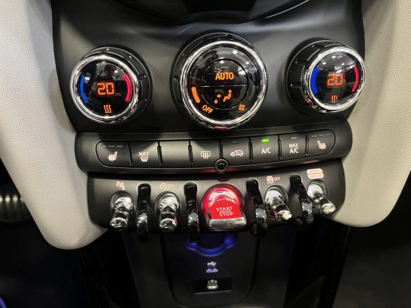 Mini John Cooper Works Cabriolet  BVA8