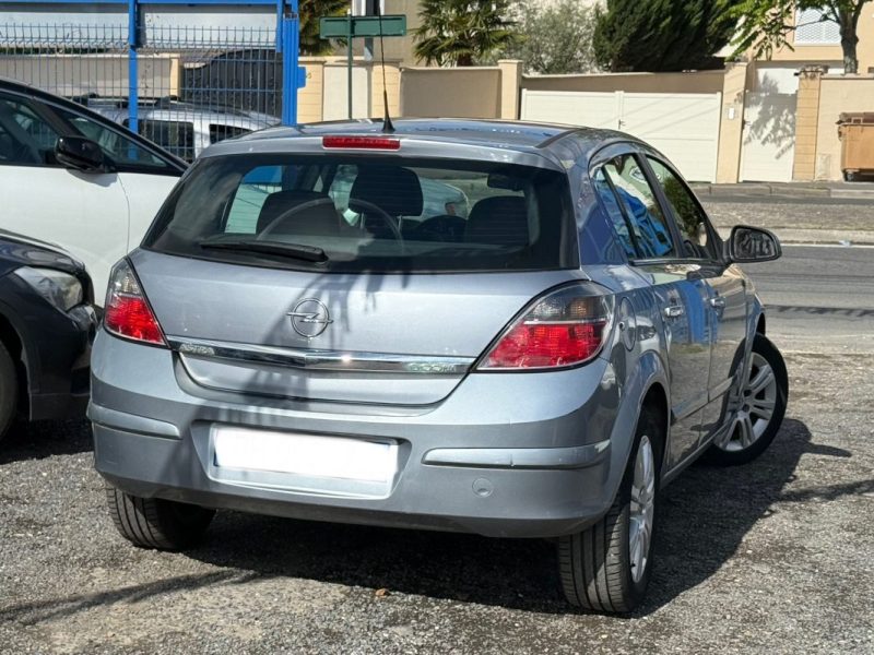 OPEL ASTRA 1.7 CDTI 110 Bon Etat 