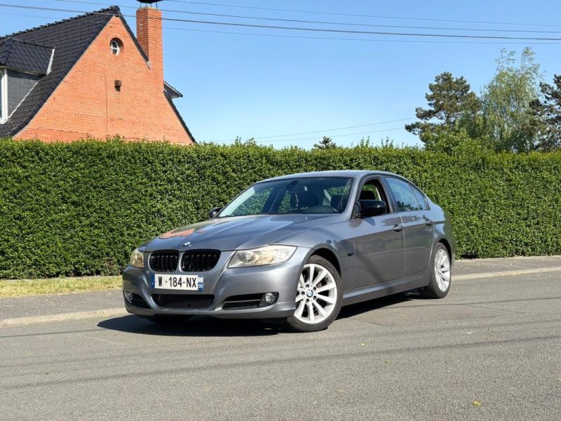 Magnifique BMW SERIE 3 320i Pack Luxe 
