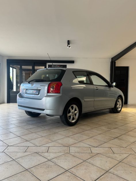 TOYOTA  COROLLA 1.4 VVT-I 97CV GARANTIE 12MOIS OU 15.000KM - Distribution Neuve- Embrayage Neuf