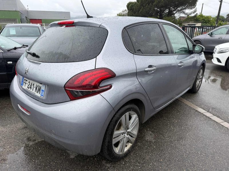 PEUGEOT 208 PHASE 2 1.2 VTI 82CH GARANTIE