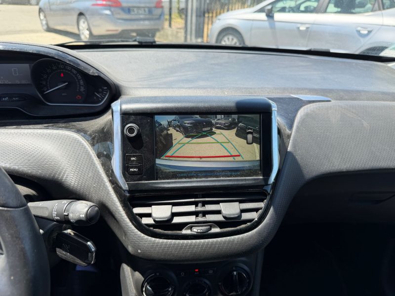 PEUGEOT 208 PHASE 2 1.2 VTI 82CH GARANTIE