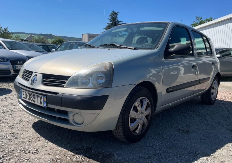 Renault Clio 2 1.2i 75 Ch Garantie