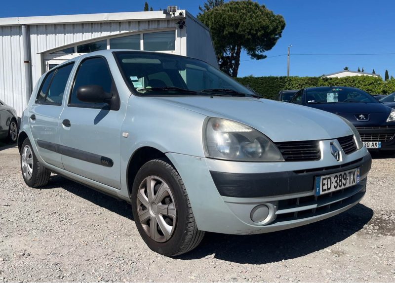 Renault Clio 2 1.2i 75 Ch Garantie