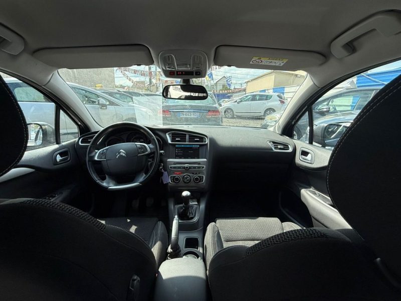 CITROEN C4 05 cv 121 ch  1.6 BLUEHDI Très Bon Etat 