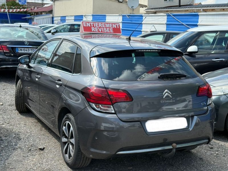 CITROEN C4 05 cv 121 ch  1.6 BLUEHDI Très Bon Etat 