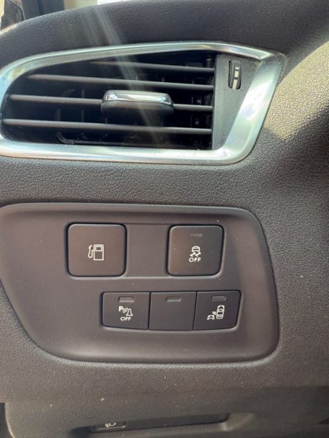 CITROEN C4 05 cv 121 ch  1.6 BLUEHDI Très Bon Etat 