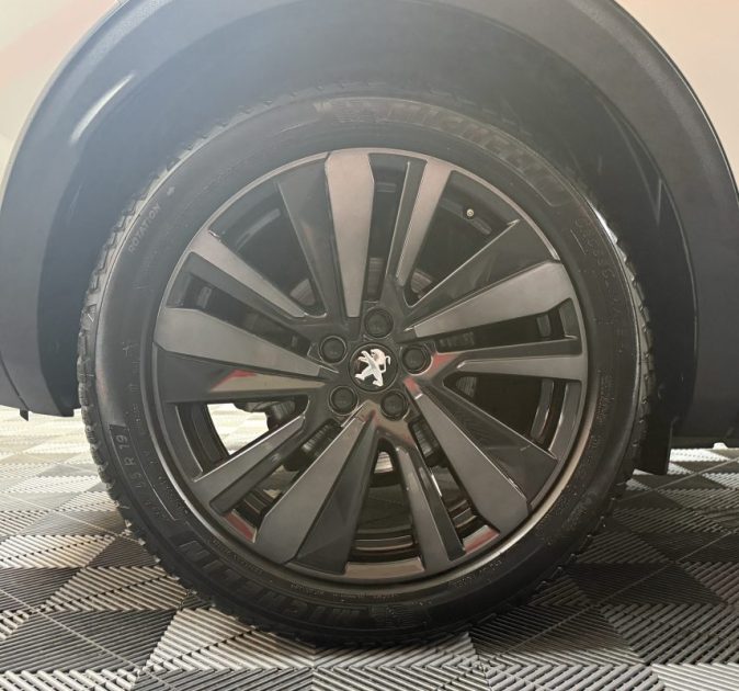 PEUGEOT 3008 II 1.5 BLUEHDI 130CH S&S GT pack  TOIT OUVRANT / ATTELAGE 