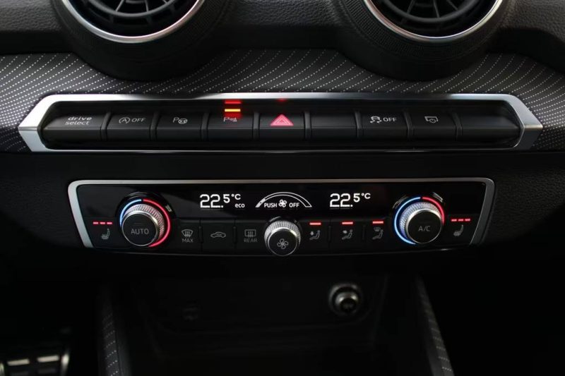 AUDI SQ2 2.0 TFSI QUATTRO / PANO / ACC / VIRTUAL COCKPIT / AMBIENTE 2019
