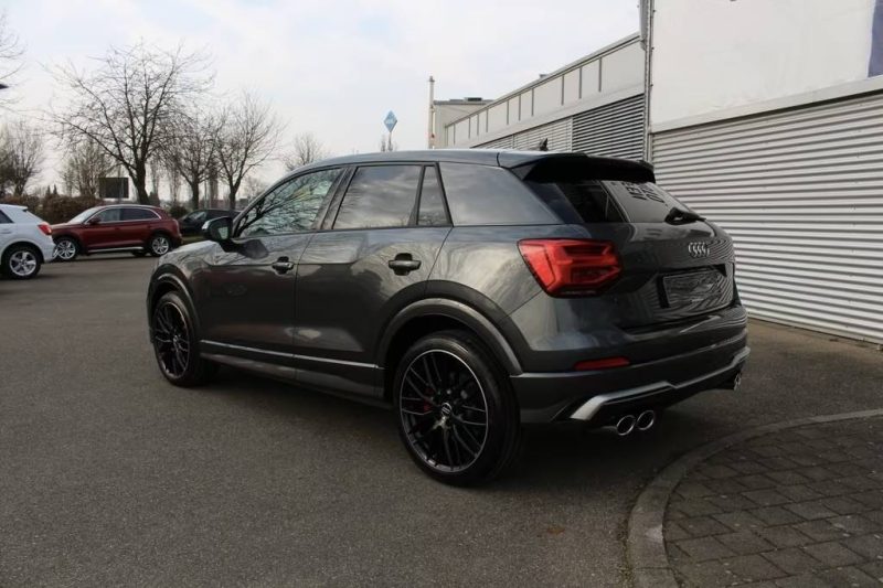 AUDI SQ2 2.0 TFSI QUATTRO / PANO / ACC / VIRTUAL COCKPIT / AMBIENTE 2019