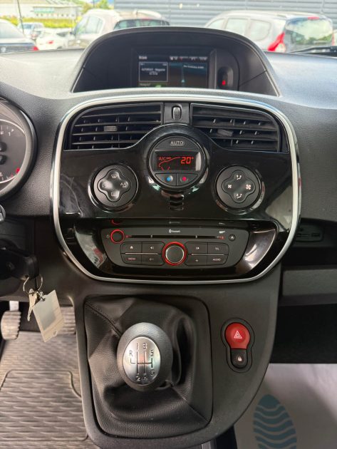 Renault KANGOO II 1.5 BLUE DCI 115ch INTENS - Suivi et Entretien RENAULT