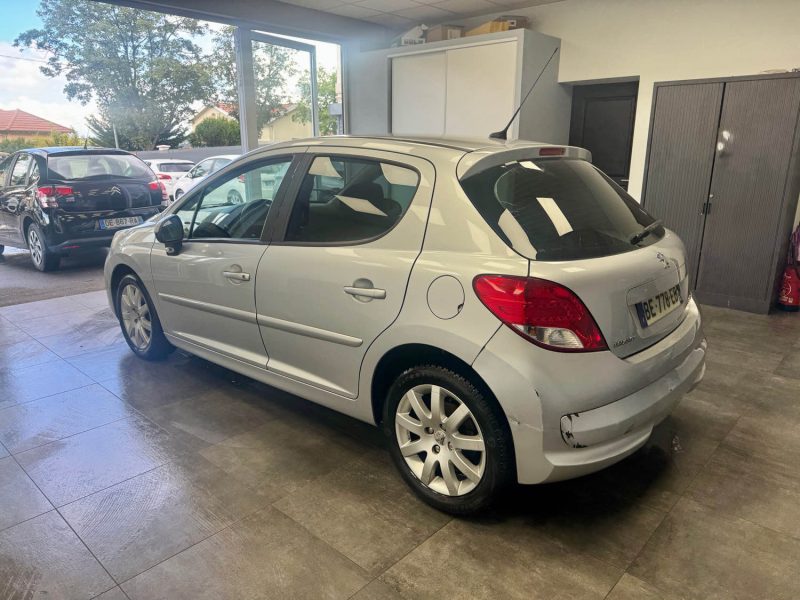 PEUGEOT 207  1.6 HDI 90 CV CONFORT 2006