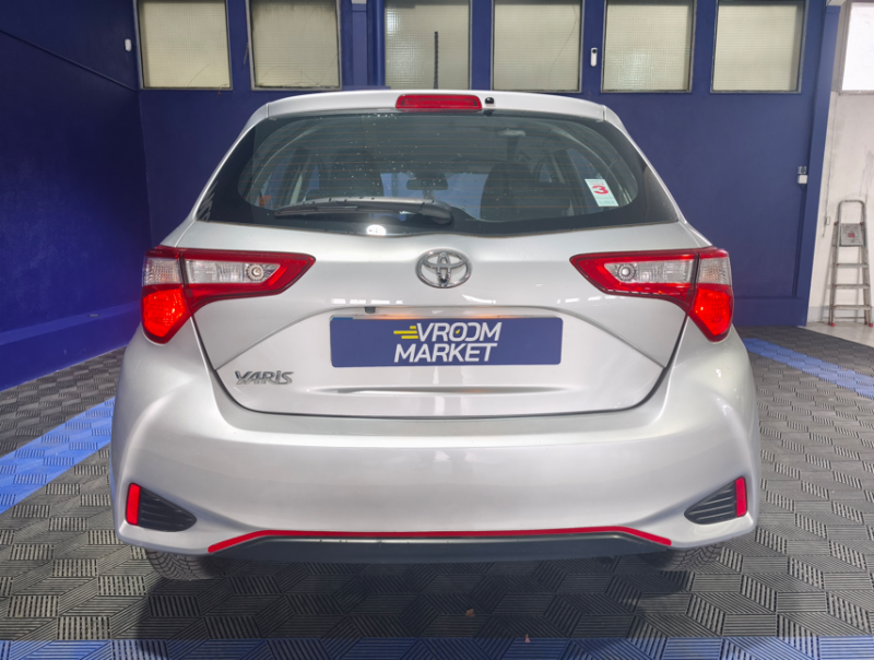TOYOTA YARIS 3  1.0 VVTI 70Cv FRANCE CONNECT 5P MY19 - CAR PLAY - GARANTIE RELAX -