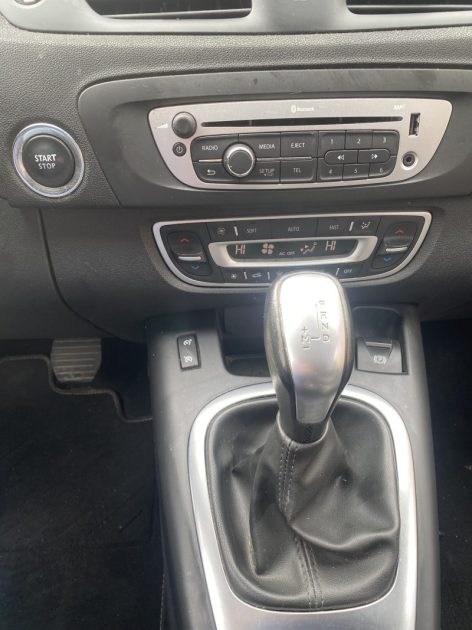 RENAULT SCENIC  1.5 DCI 110 CV LIMITED BOITE AUTO 2015