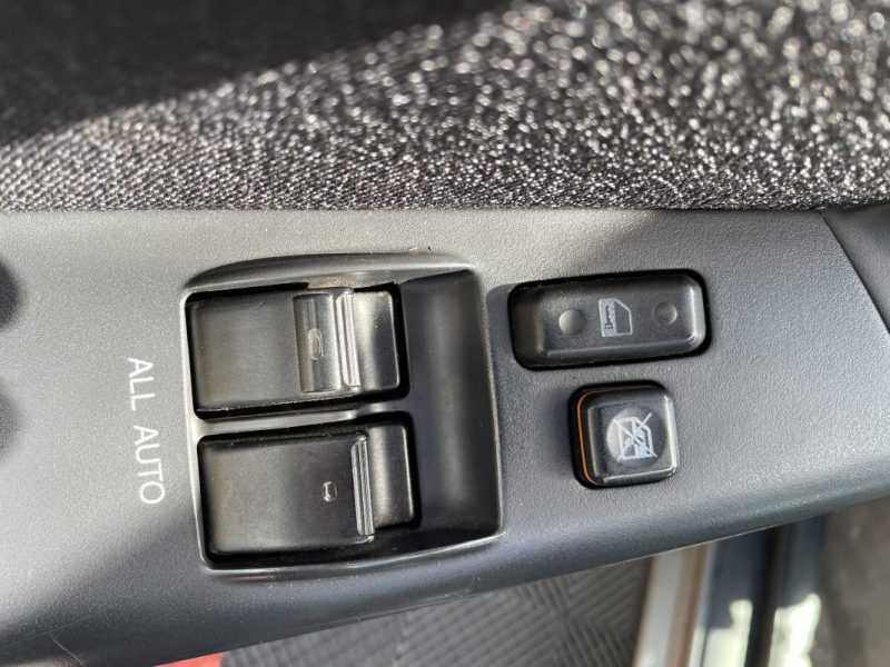 TOYOTA COROLLA 2.0L 90 D-4D  2003