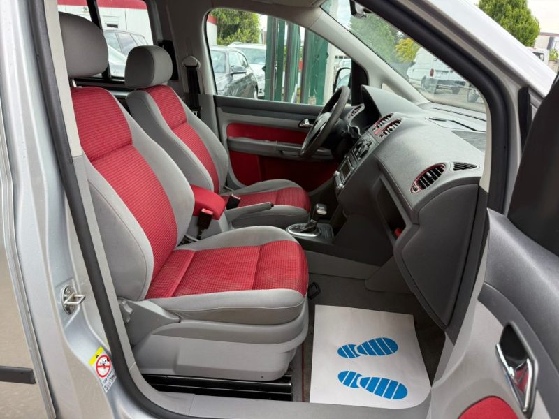 VOLKSWAGEN CADDY II 1.9 TDi 105ch BVA  DSG 5 PLACES