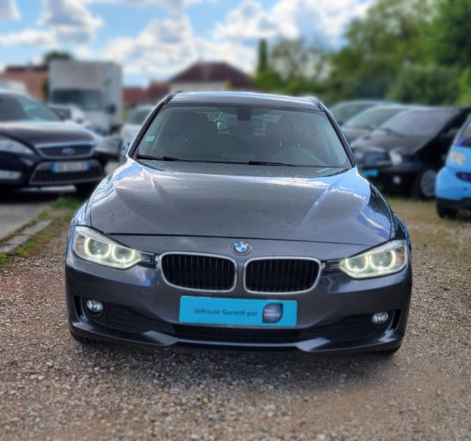 B.M.W. SERIE 3 318DA 143CH SPORT 2013