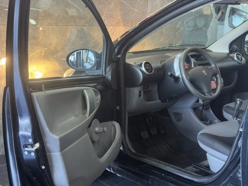 PEUGEOT 107 1.0E 12V URBAN 2009