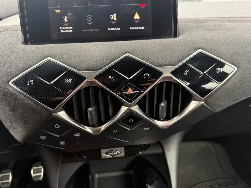 DS DS3 CROSSBACK 1.2 PURETECH 100CH PERFORMANCE LINE