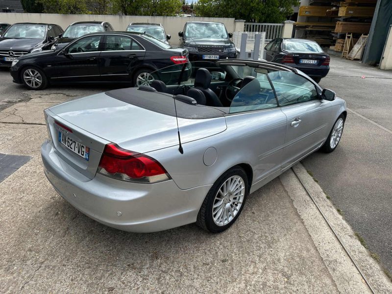 VOLVO C70 2.0D MOMENTUM 2008