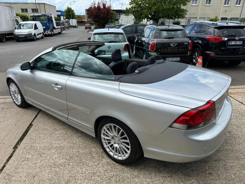 VOLVO C70 2.0D MOMENTUM 2008