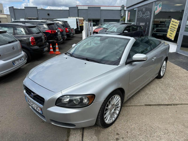 VOLVO C70 2.0D MOMENTUM 2008