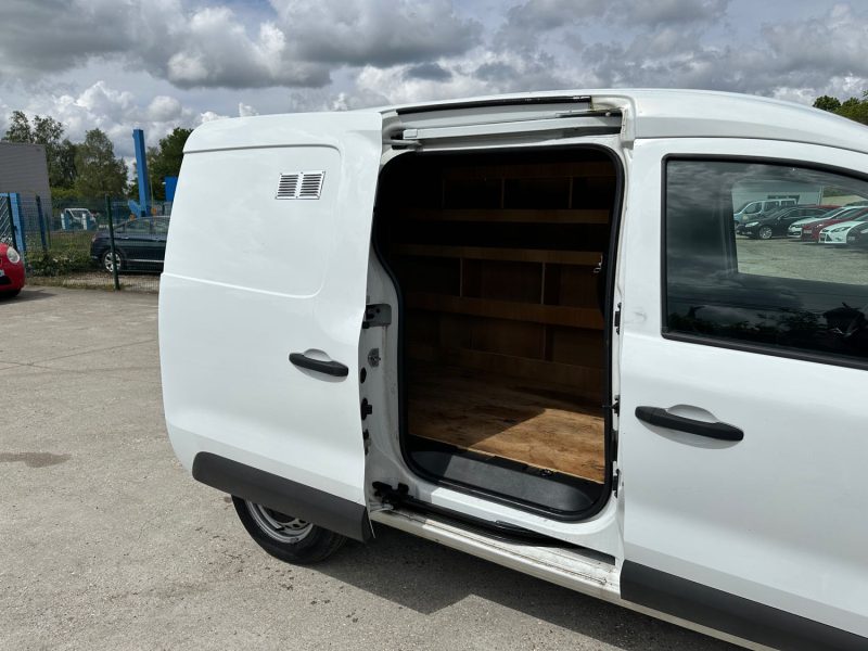 RENAULT EXPRESS VAN 1.3 TCE 100 ESSENTIEL 2023