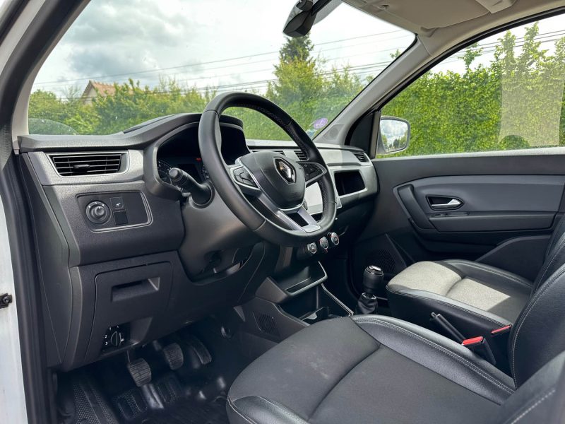 RENAULT EXPRESS VAN 1.3 TCE 100 ESSENTIEL 2023