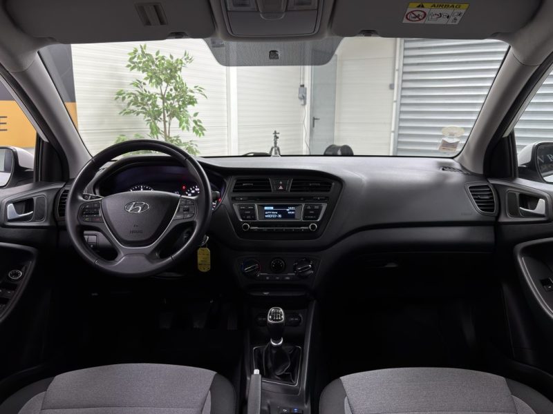 Hyundai I20 CRDi 75 - EA Sports