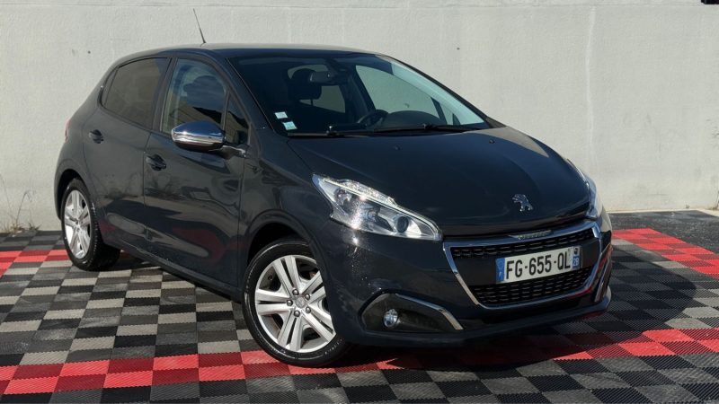 PEUGEOT 208 1.2 ETHP  82 CV  SIGNATURE  2019
