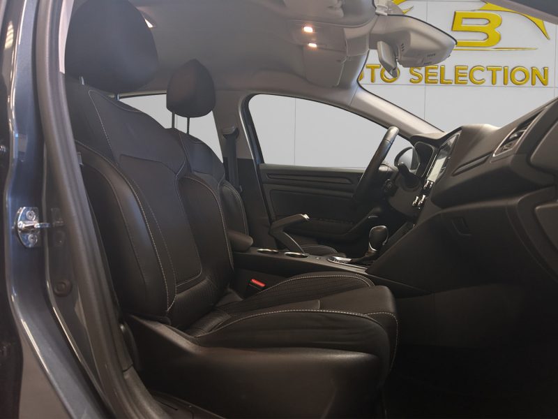 RENAULT MEGANE 4 *ENTRETIEN COMPLET RENAULT* 1.5 BLUE DCI 95CH *BOITE AUTO*.