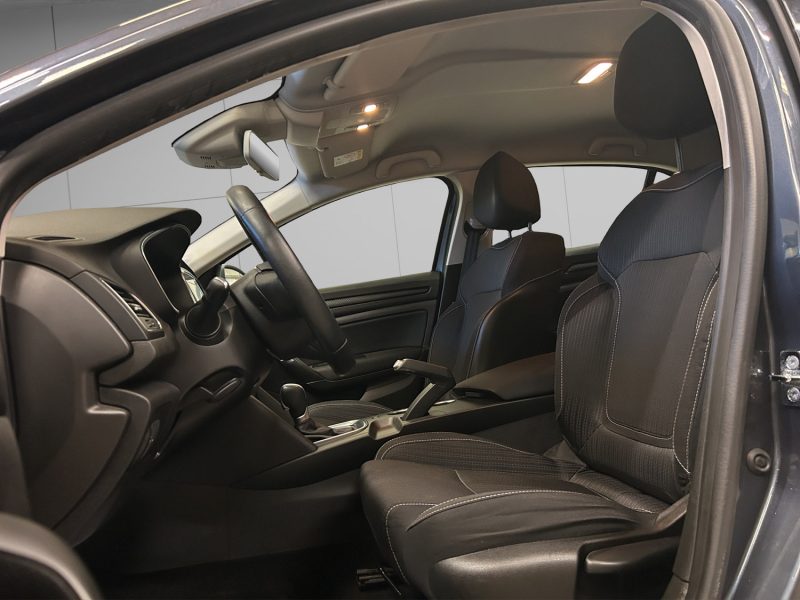 RENAULT MEGANE 4 *ENTRETIEN COMPLET RENAULT* 1.5 BLUE DCI 95CH *BOITE AUTO*.