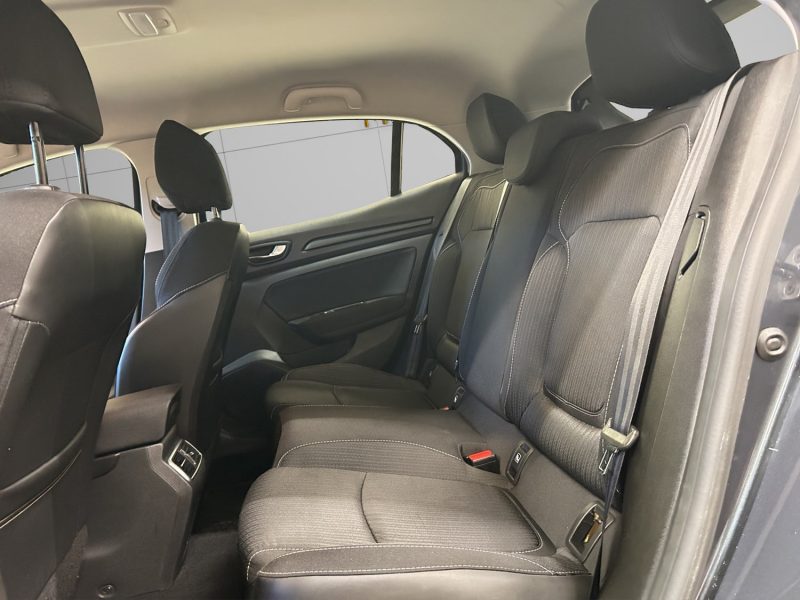 RENAULT MEGANE 4 *ENTRETIEN COMPLET RENAULT* 1.5 BLUE DCI 95CH *BOITE AUTO*.