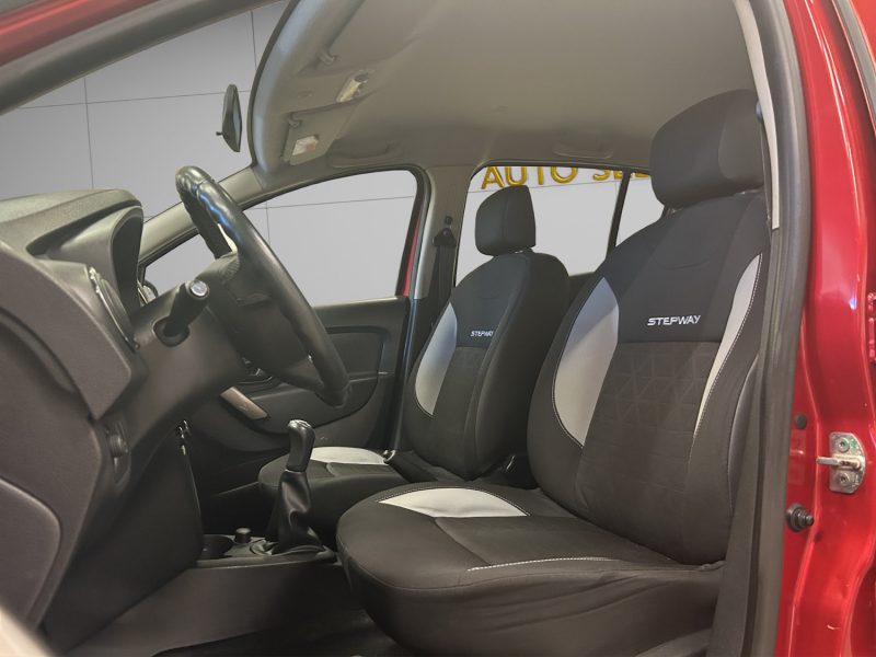 DACIA SANDERO STEPWAY 1.5 DCI 90CH 