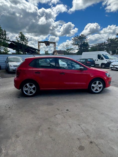 VOLKSWAGEN POLO 1.4 85 BOITE AUTO 