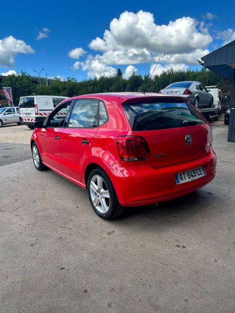 VOLKSWAGEN POLO 1.4 85 BOITE AUTO 