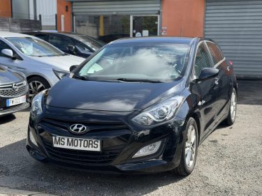 HYUNDAI I30 1.6 CRDI 110 cv -  GARANTIE 12 mois - Pack Sensation 