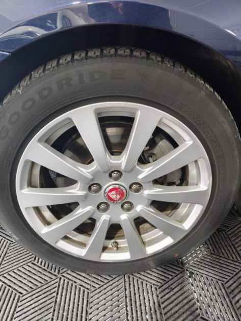 JAGUAR XE 2.0D 180Cv BUSINESS BVA8 2016