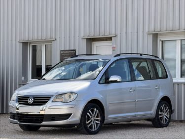 VOLKSWAGEN TOURAN 1.9 TDI 105CV DSG CONFORT 5P 2007 192 000KM