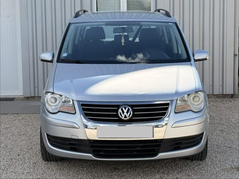 VOLKSWAGEN TOURAN 1.9 TDI 105CV DSG CONFORT 5P 2007 192 000KM