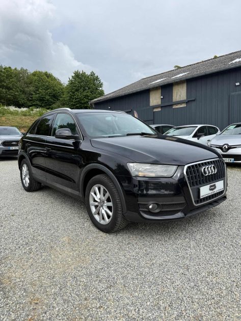 AUDI Q3 2.0 TDI 140 ATTRACTION 2012