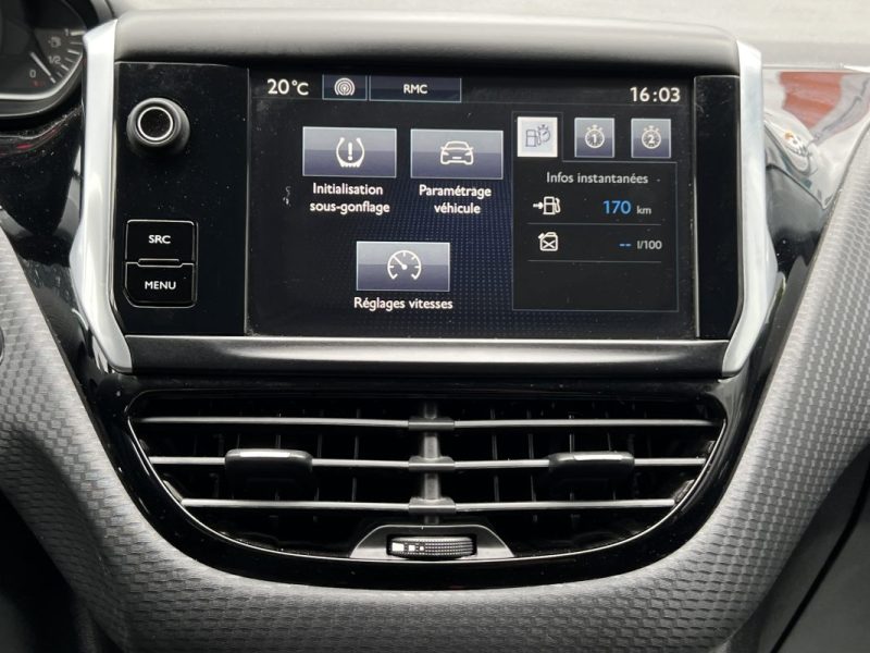 PEUGEOT 208 PHASE 2 STYLE 1.2 82 Cv ECRAN TACTILE / APPLE & ANDROID 5 PORTES - GARANTIE 1 AN
