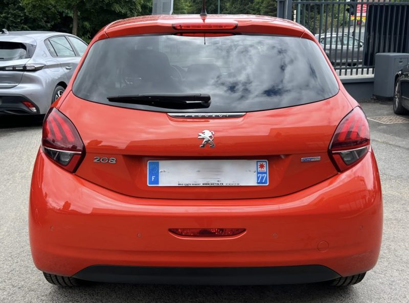 PEUGEOT 208 PHASE 2 STYLE 1.2 82 Cv ECRAN TACTILE / APPLE & ANDROID 5 PORTES - GARANTIE 1 AN
