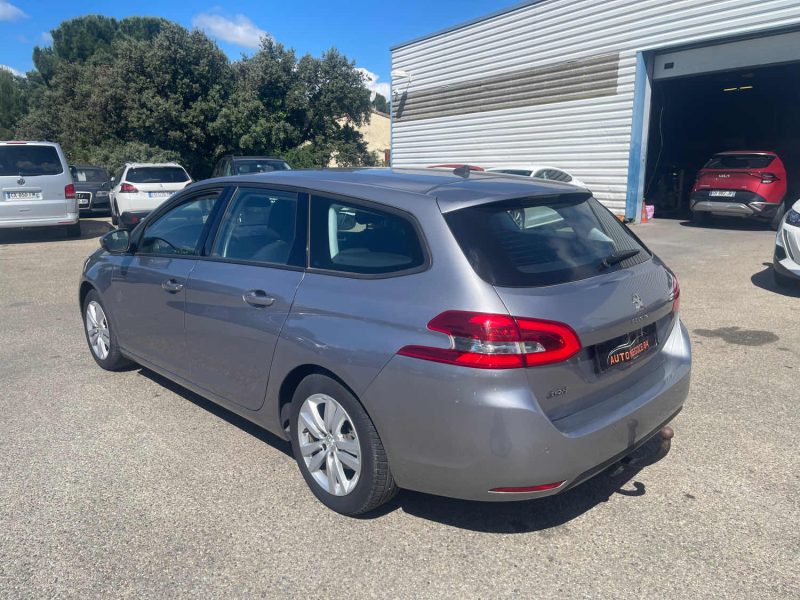 PEUGEOT 308 II 1.5 BLUEHDI 130CH S&S ALLURE 121MKM