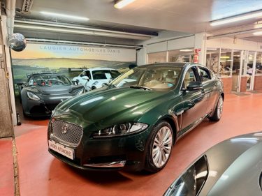 JAGUAR XF V6 3.0 D 240 CH Premium Luxury 1ERE Main